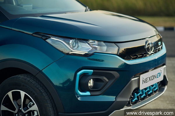 വെല്ലുവിളികൾക്ക് മുമ്പിൽ പതറാതെ കാസയിൽ എത്തിയ ആദ്യ ഇലക്ട്രിക് വാഹനമായി Tata Nexon ഇവി