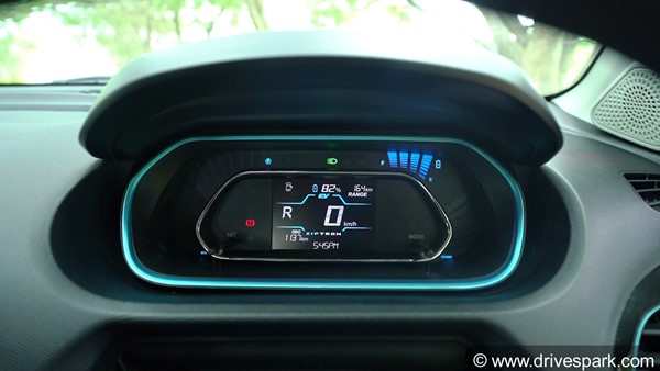 ഇന്ത്യയിലെ നിലവിലെ ഏറ്റവും താങ്ങാനാവുന്ന ഇലക്ട്രിക് കാർ; ടാറ്റ ടിഗോർ ഇവി ഫസ്റ്റ് ഡ്രൈവ് റിവ്യൂ