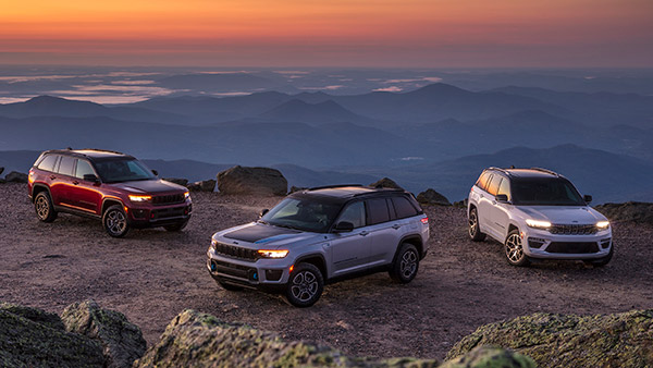 2022 Grand Cherokee അഞ്ച് സീറ്റർ എസ്‌യുവി അവതരിപ്പിച്ച് Jeep; ഇന്ത്യൻ വിപണിയിലേക്ക് ഉടൻ