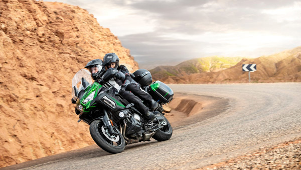 പുതിയ ബേസ് വേരിയന്റിനൊപ്പം Versys 1000 നവീകരിച്ച് Kawasaki