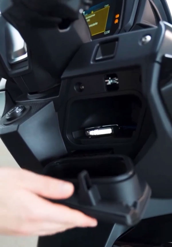 C400GT മാക്‌സി സ്‌കൂട്ടറിന്റെ അവതരണം ഉടനെന്ന് സൂചന; പുതിയ ടീസറുമായി BMW