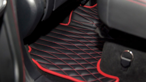 മഴക്കാലത്തെ വിവേകപൂർവ്വം നേരിടാം; മൺസൂണിൽ അനിവാര്യമായ മികച്ച കാർ ആക്സസറികൾ