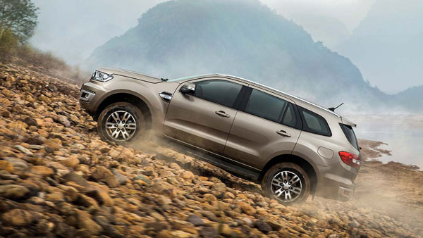 രണ്ടാം ഊഴത്തിന് ഒരുങ്ങി Ford Endeavour; ബൈ ടർബോ ഡീസൽ എഞ്ചിനുമായി എസ്‌യുവി മടങ്ങിയെത്തിയേക്കും