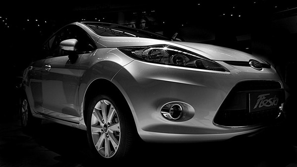 യാത്ര മോഴി ചൊല്ലി Ford -ന്റെ രാജ്യത്തെ അവസാന കാറും സനന്ദ് പ്ലാൻഡിലെ പ്രൊഡക്ഷൻ ലൈനിൽ നിന്ന് പുറത്തിറങ്ങി