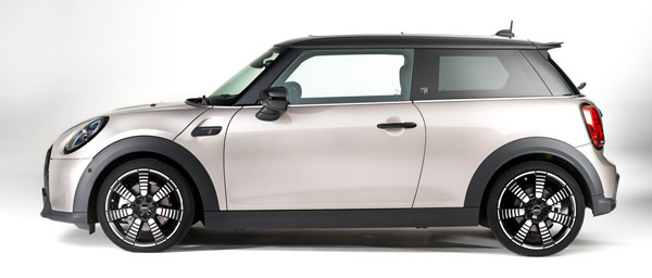 Cooper ഇലക്ട്രിക്കിന്റെ അരങ്ങേറ്റം ഉടന്‍; ടീസര്‍ പങ്കുവെച്ച് Mini