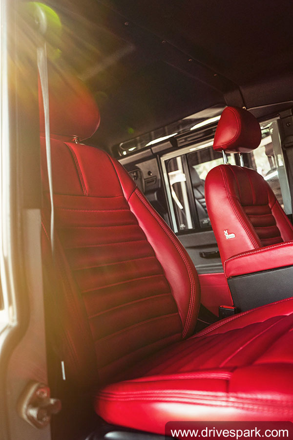 അത്യുഗ്രൻ മേക്കോവറിൽ യുവത്വം പ്രാപിച്ച് പൃഥ്വിയുടെ 1995 ലാൻഡ്റോവർ ഡിഫൻഡർ