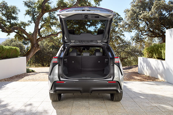 ഇലക്ട്രിക് എസ്യുവിയെ വെളിപ്പെടുത്തി Toyota; bZ4x-നെ പരിചയപ്പെടാം ഇലക്ട്രിക് എസ്യുവിയെ വെളിപ്പെടുത്തി Toyota; bZ4x-നെ പരിചയപ്പെടാം