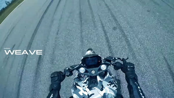 ഇലക്ട്രിക് ആണെങ്കിലും ചില്ലറക്കാരനല്ല; F77 ഇലക്ട്രിക് മോട്ടോര്‍സൈക്കിളിന്റെ പെര്‍ഫോമെന്‍സ് വീഡിയോയുമായി Ultraviolette