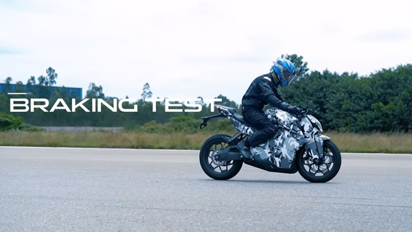 ഇലക്ട്രിക് ആണെങ്കിലും ചില്ലറക്കാരനല്ല; F77 ഇലക്ട്രിക് മോട്ടോര്‍സൈക്കിളിന്റെ പെര്‍ഫോമെന്‍സ് വീഡിയോയുമായി Ultraviolette