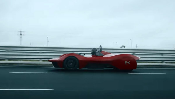 വിസ്‌മയിപ്പിക്കാൻ സിംഗിൾ സീറ്റർ ഇലക്‌ട്രിക് ഹൈപ്പർ കാറുമായി Vazirani Automotive 