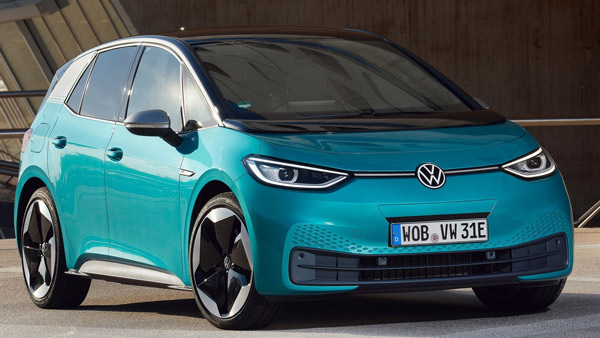 Tesla Model 3 മുതൽ Renault Zoe വരെ; ആഗോള വിപണിയിൽ ചൂടപ്പം പോലെ വിറ്റു പോകുന്ന ഇലക്ട്രിക് കാറുകൾ