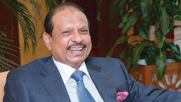 രാജ്യത്തെ ഏറ്റവും വിലയേറിയ Rolls Royce Cullinan ലുലു ഗ്രൂപ്പ് ഉടമ യൂസഫ് അലിക്ക് സ്വന്തം