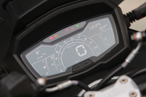 കിടിലോൽകിടിലം! പുതിയ അഡ്വഞ്ചർ സ്‌കൂട്ടറുകളുമായി അപ്രീലിയ