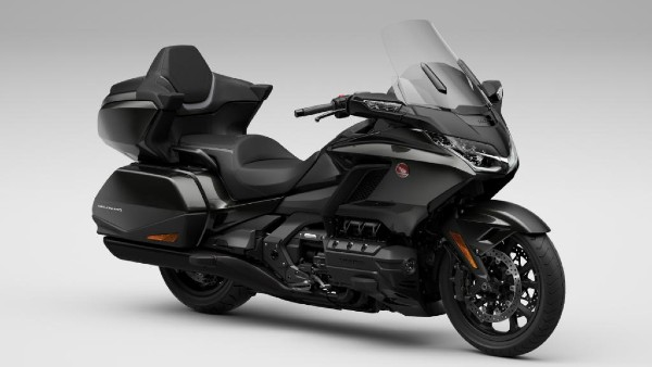 പുതിയ കളര് ഓപ്ഷനില് Honda Gold Wing; 2022 ഓടെ ഇന്ത്യയിലേക്കും പുതിയ കളര് ഓപ്ഷനില് Honda Gold Wing; 2022 ഓടെ ഇന്ത്യയിലേക്കും