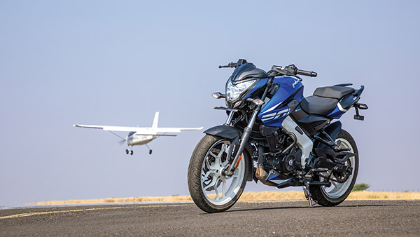 ചെറുത് മുതല്‍ വലുത് വരെ മുഖംമിനുക്കും; Pulsar ശ്രേണി നവീകരിക്കാനൊരുങ്ങി Bajaj