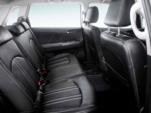 BYD e6 ഇലക്ട്രിക് എംപിവി ഇന്ത്യയില് അവതരിപ്പിച്ചു; വില 29.15 ലക്ഷം രൂപ BYD e6 ഇലക്ട്രിക് എംപിവി ഇന്ത്യയില് അവതരിപ്പിച്ചു; വില 29.15 ലക്ഷം രൂപ