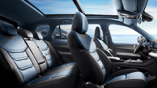 കരുത്തും ലുക്കും കൂടി; പുതിയ ഇക്വേറ്റർ സ്‌പോർട്ട് 5 സീറ്റർ എസ്‌യുവിയുമായി ഫോർഡ്