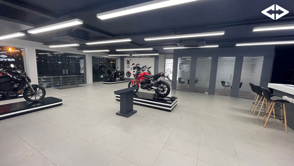 വിലയും വര്‍ധിച്ചു, ബാറ്ററി വാറണ്ടിയും കുറച്ചു; RV400-ല്‍ പുതിയ മാറ്റങ്ങളുമായി Revolt