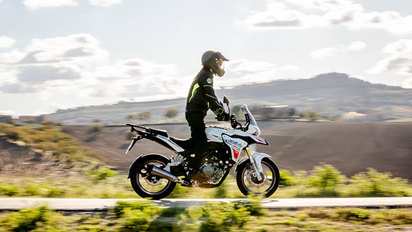 അഡ്വഞ്ചര്‍ വിഭാഗത്തിലേക്ക് Benelli-യുടെ പുതിയ തുറിപ്പ് ചീട്ട്; TRK 251ബുക്കിംഗ് ആരംഭിച്ചു