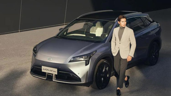 1,000 കിലോമീറ്റർ റേഞ്ചുമായി ഒരു ചൈനീസ് ഇലക്ട്രിക് കാർ, അയൺ LX പ്ലസ് അവതരിപ്പിച്ച് ജിഎസി 1,000 കിലോമീറ്റർ റേഞ്ചുമായി ഒരു ചൈനീസ് ഇലക്ട്രിക് കാർ, അയൺ LX പ്ലസ് അവതരിപ്പിച്ച് ജിഎസി