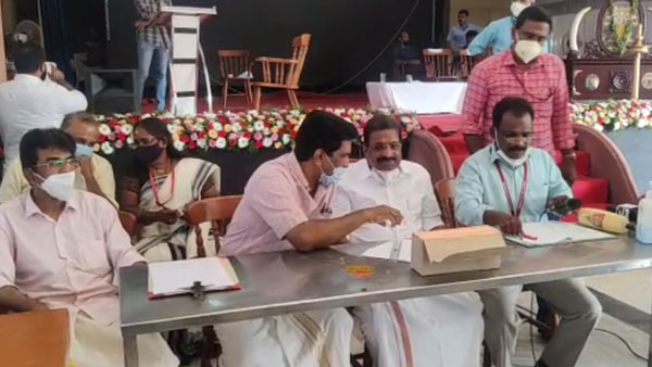 ഗുരുവായൂരപ്പന്റെ 'ഥാര്‍' ലേലത്തില്‍ പോയി; വിട്ടുകൊടുക്കാതെ ദേവസ്വം ബോര്‍ഡ്