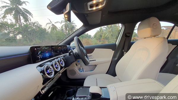 ശൈത്യകാലത്ത് ഡ്രൈവ് ചെയ്യുമ്പോള്‍ ഏറ്റവും ഉപയോഗപ്രദമായ കുറച്ച് ഫീച്ചറുകള്‍ ഇതാ