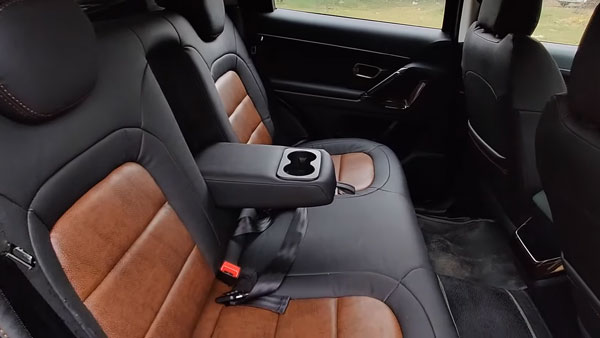 പുറംപോലെ തന്നെ അകവും പ്രീമിയം, കസ്റ്റമൈസ്‌ഡ് Harrier Dark Edition മോഡലിനെ അടുത്തറിയാം