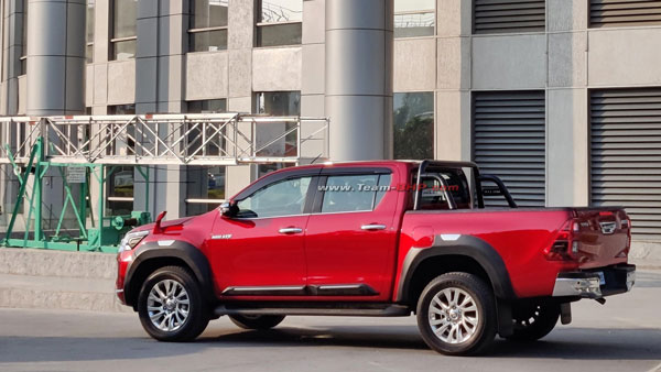 Toyota ഉറപ്പിച്ച് തന്നെ; Hilux പിക്കപ്പ് ട്രക്കിന്റെ പുതിയ ചിത്രങ്ങള്‍ പുറത്ത്
