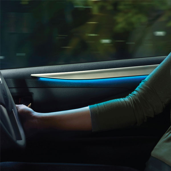 ഇന്നോവ ക്രിസ്റ്റ ലിമിറ്റഡ് എഡിഷനെ ജനങ്ങളിലേക്ക് അടുപ്പിക്കണം, പുതിയ പരസ്യ വീഡിയോയുമായി ടൊയോട്ട