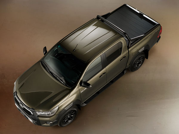 Toyota ഉറപ്പിച്ച് തന്നെ; Hilux പിക്കപ്പ് ട്രക്കിന്റെ പുതിയ ചിത്രങ്ങള്‍ പുറത്ത്