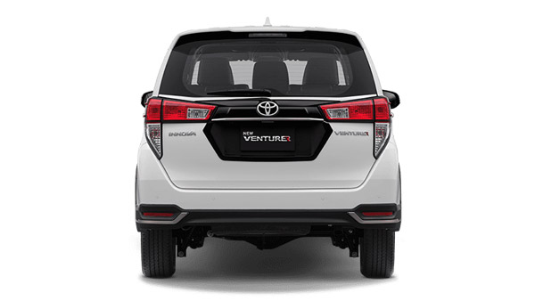 വില കൂടി, പരിഹാരവും കണ്ടുപിടിച്ച് Toyota; Innova Crysta എംപിവിയുടെ രണ്ട് ബേസ് പെട്രോൾ വേരിയന്റുകൾ വിപണിയിൽ