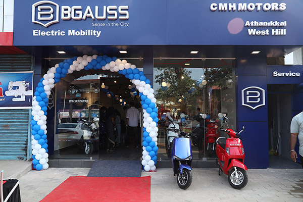 BGAUSS കേരളത്തില്‍ എത്തി; ആദ്യ ഡിലര്‍ഷിപ്പിന്റെ പ്രവര്‍ത്തനം കോഴിക്കോട് ആരംഭിച്ചു