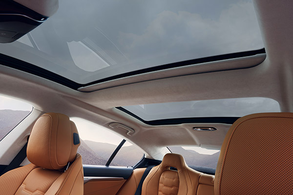 നവീകരണങ്ങളോടെ 2022 M8 കോമ്പറ്റീഷന്‍ ശ്രേണി വെളിപ്പെടുത്തി BMW