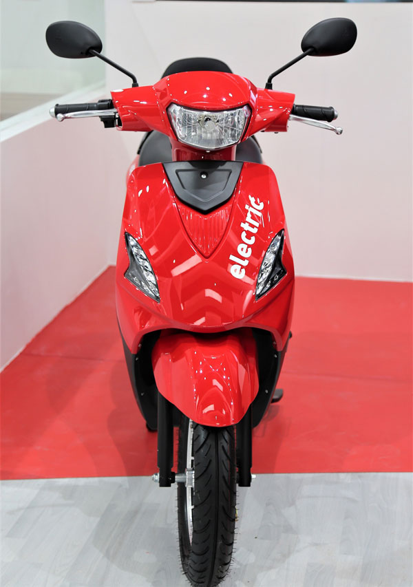 ഹൈ-സ്‌പീഡ്, ലോ-സ്‌പീഡ് ഇലക്‌ട്രിക് മോഡലുകൾ; അറിയാം വ്യത്യാസങ്ങൾ