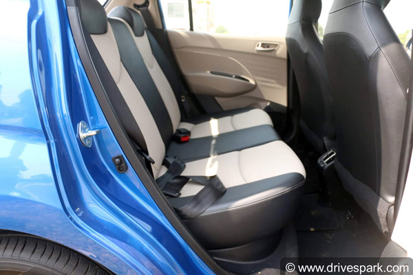 CNG സെഗ്മെന്റിൽ കേമൻ ആര്? Maruti Celerio CNG vs Hyundai Santro CNG!