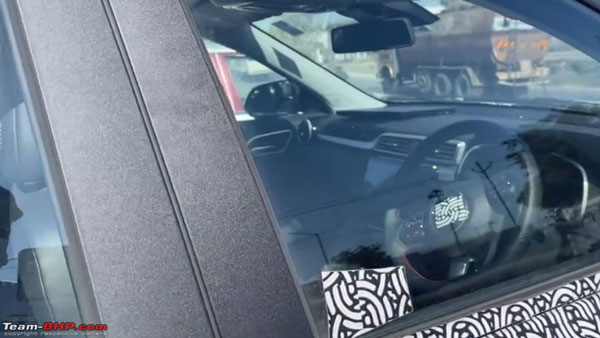 2022 ZS ഇവി Astor എസ്‌യുവിയുമായി ഇന്റീരിയർ പങ്കുവെച്ചേക്കാം; വെളിപ്പെടുത്തലുകളുമായി പുത്തൻ സ്പൈ ചിത്രങ്ങൾ