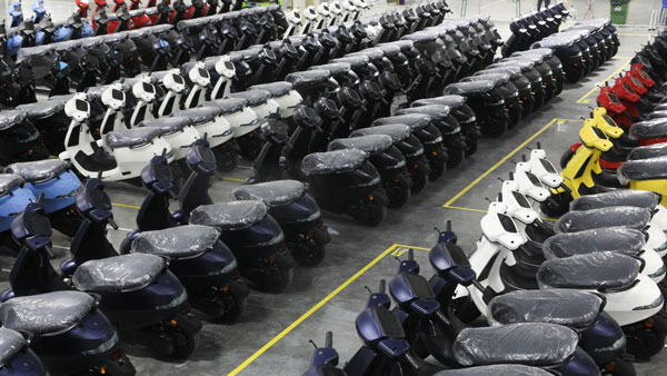 ഇലക്ട്രിക് സ്‌കൂട്ടറുകളുടെ ഉത്പാദനം പ്രതിദിനം 1,000 യൂണിറ്റായി ഉയര്‍ത്തി Ola