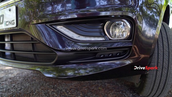 സിഎന്‍ജി വിഭാഗത്തില്‍ Tata-യുടെ തുറുപ്പ്ചീട്ടാകാന്‍ Tiago; റിവ്യൂ വിശേഷങ്ങള്‍ ഇതാ