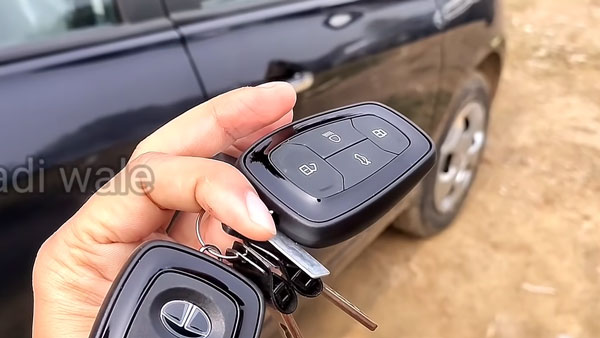 അവതരണത്തിന് മുന്നേ ഡീലർഷിപ്പിലെത്തി Tigor സിഎൻജി, അടുത്തറിയാം പുതിയ വോക്ക്എറൗണ്ട് വീഡിയോയിലൂടെ