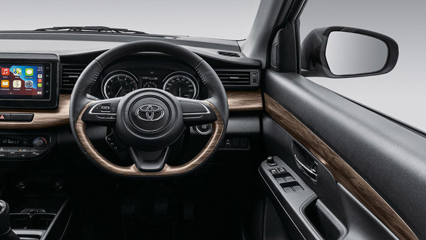 Hilux മുതൽ RAV4 വരെ; ഈ വർഷം ഇന്ത്യയിൽ എത്തുന്ന ടൊയോട്ട കാറുകൾ