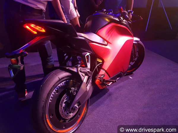 Ultraviolette F77 ഇലക്ട്രിക് സ്‌പോർട്‌സ് ബൈക്കിന്റെ ടീസറും പുറത്ത്, വിപണിയിലേക്ക് ഉടൻ