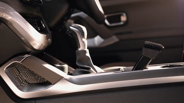 ഇനി അധികം വൈകില്ല, Tata Harrier എസ്‌യുവിയുടെ പെട്രോൾ മോഡലും വിപണിയിലേക്ക് 