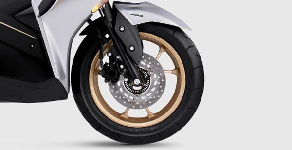 Aerox 155-യുടെ നവീകരിച്ച പതിപ്പിനെ അവതരിപ്പിച്ച് Yamaha; മാറ്റങ്ങള്‍ ഇങ്ങനെ