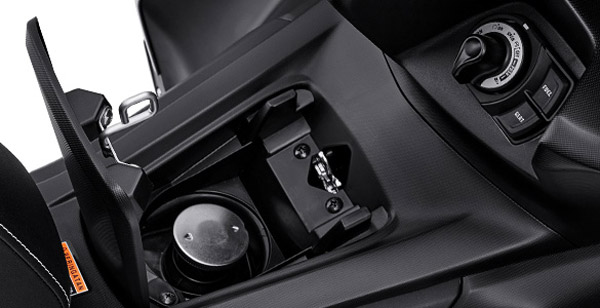 Aerox 155-യുടെ നവീകരിച്ച പതിപ്പിനെ അവതരിപ്പിച്ച് Yamaha; മാറ്റങ്ങള്‍ ഇങ്ങനെ