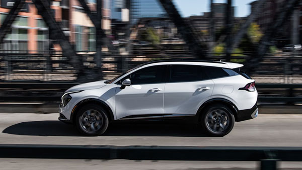 ഇലക്ട്രിക് ഫോർമാറ്റിൽ 51 കിലോമീറ്റർ റേഞ്ചുമായി Sportage PHEV അവതരിപ്പിച്ച് Kia