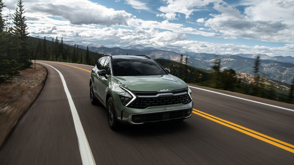 ഇലക്ട്രിക് ഫോർമാറ്റിൽ 51 കിലോമീറ്റർ റേഞ്ചുമായി Sportage PHEV അവതരിപ്പിച്ച് Kia