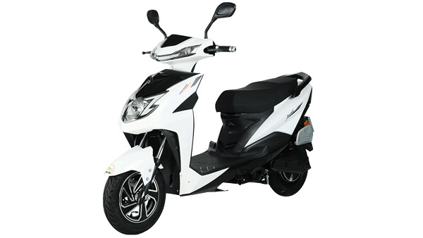 വില 1.10 ലക്ഷം രൂപ, 120 കിലോമീറ്ററിലധികം റേഞ്ച്, പുതിയ Jaunty Plus ഇലക്‌ട്രിക് സ്‌കൂട്ടറുമായി AMO