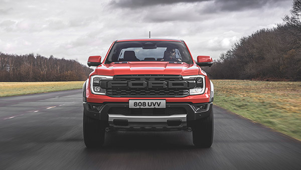 കൂടുതൽ കരുത്തുറ്റ പെട്രോൾ എഞ്ചിനുമായി Ranger Raptor പിക്കപ്പിന്റെ പെർഫോമെൻസ് പതിപ്പ് പുറത്തിറക്കി Ford