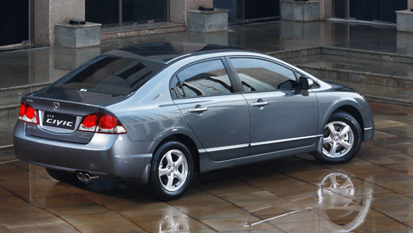 മുൻഗാമികളേക്കാൾ കേമം പിൻഗാമികൾ തന്നെ! ഫെയ്‌സ്‌ലിഫ്റ്റിൽ പാളിപോയ കാറുകൾ