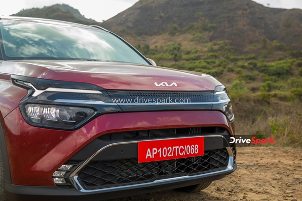 ലിറ്ററിന് 21.3 കിലോമീറ്റർ! വിപണിയിൽ എത്തും മുമ്പേ Kia Carens -ന്റെ മൈലേജ് കണക്കുകൾ പുറത്ത്